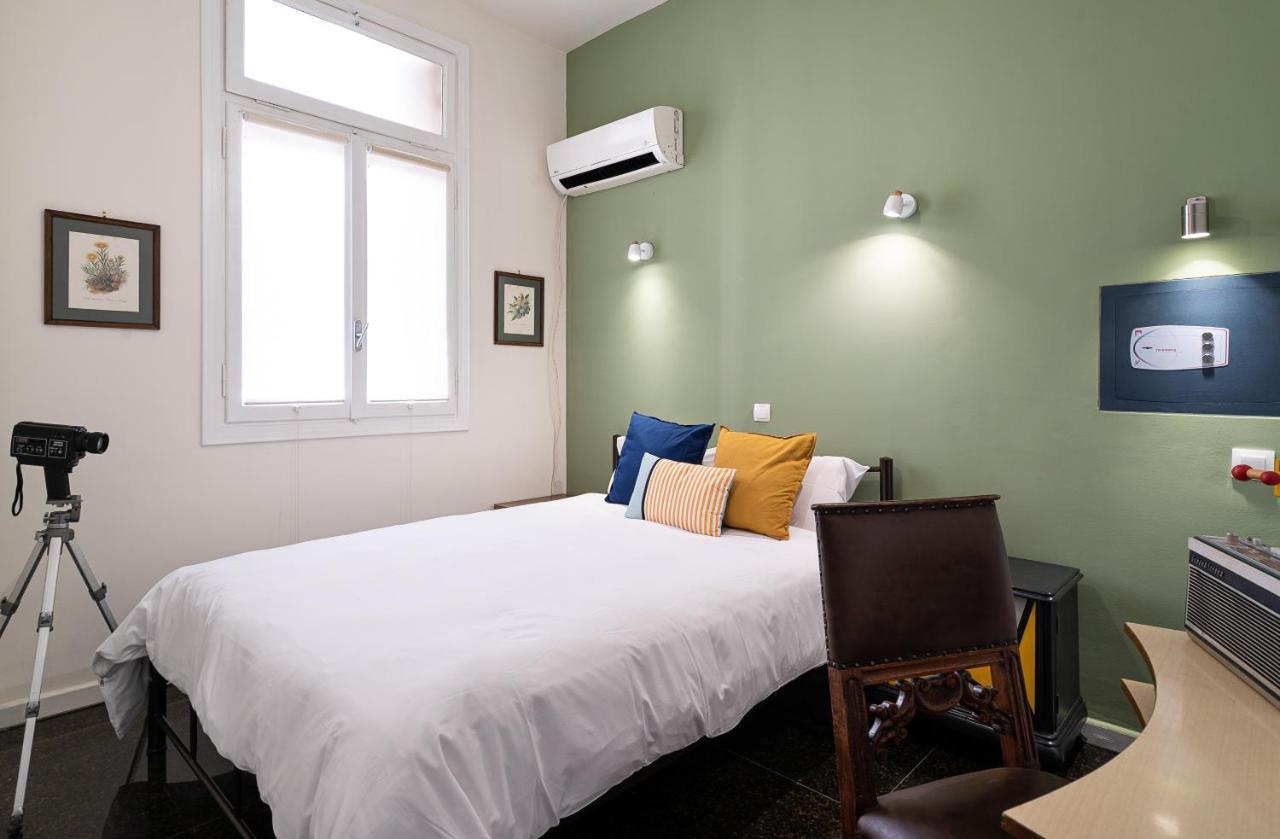 Spacious & Artistic Retro 2Bd Apt With Sauna Ateny Zewnętrze zdjęcie